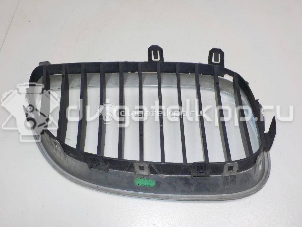 Фото Решетка радиатора левая  51137065701 для Bmw 5 {forloop.counter}}