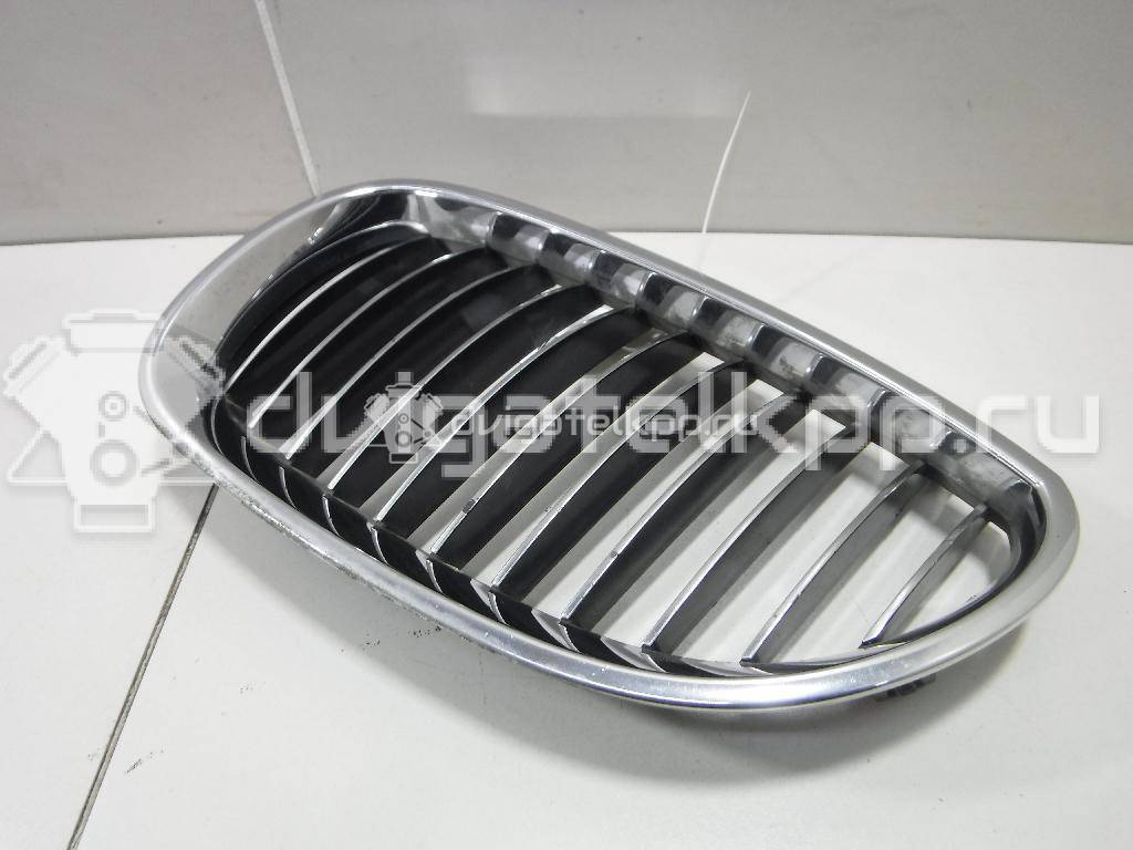 Фото Решетка радиатора левая  51137065701 для Bmw 5 {forloop.counter}}