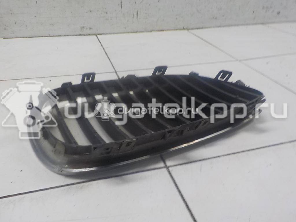 Фото Решетка радиатора левая  51137065701 для Bmw 5 {forloop.counter}}
