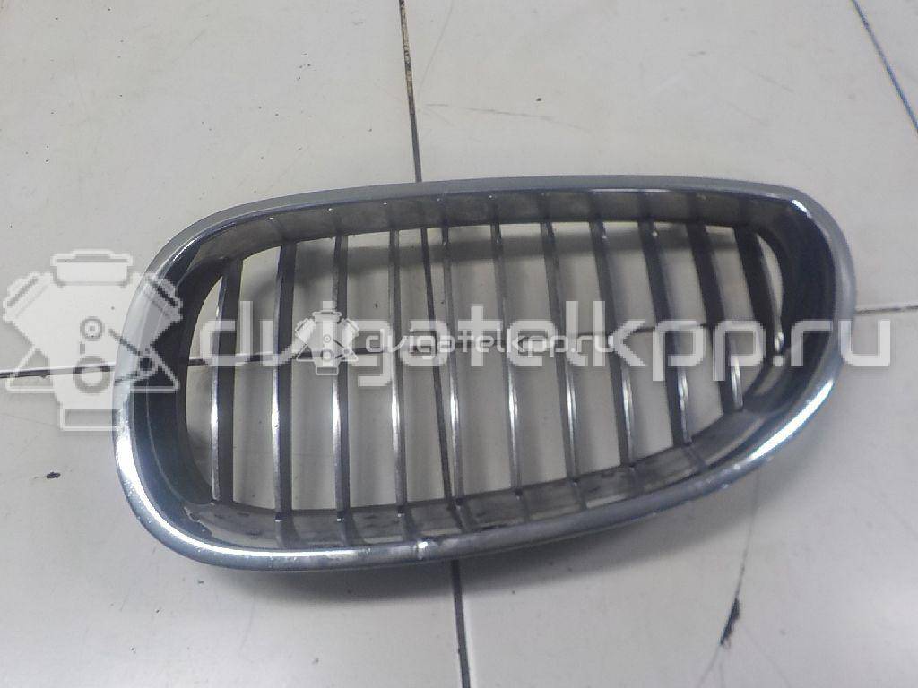 Фото Решетка радиатора левая  51137065701 для Bmw 5 {forloop.counter}}