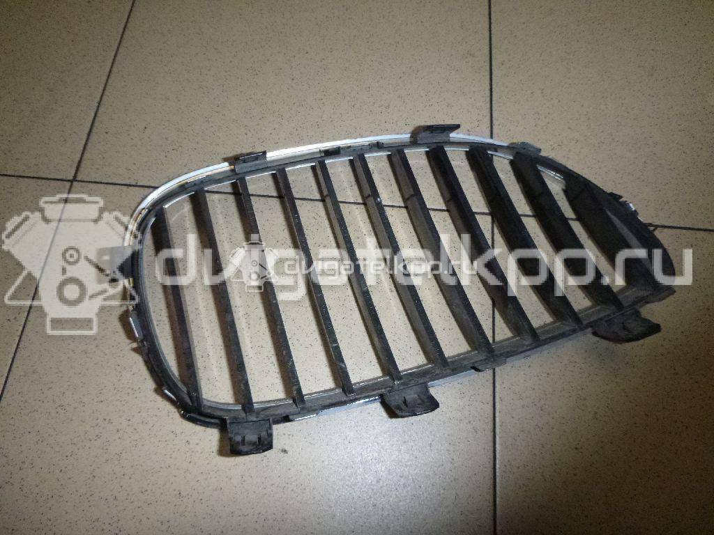 Фото Решетка радиатора левая  51137065701 для Bmw 5 {forloop.counter}}