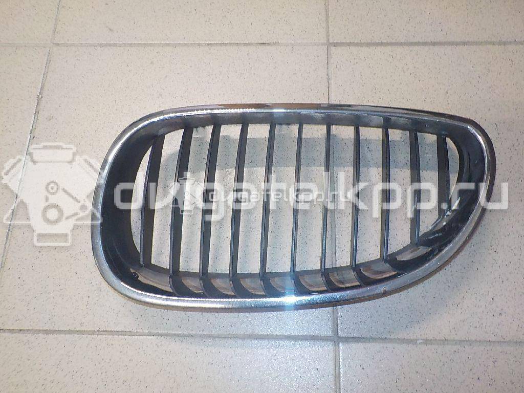 Фото Решетка радиатора левая  51137065701 для Bmw 5 {forloop.counter}}