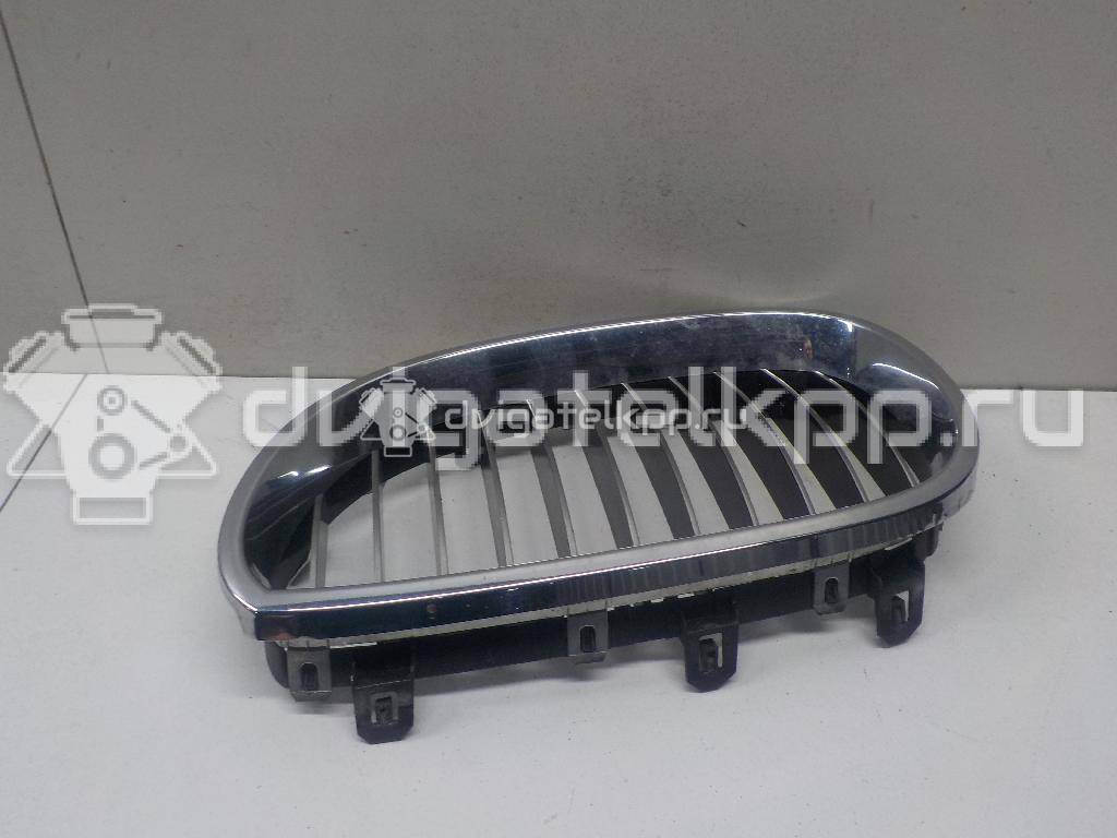 Фото Решетка радиатора левая  51137065701 для Bmw 5 {forloop.counter}}
