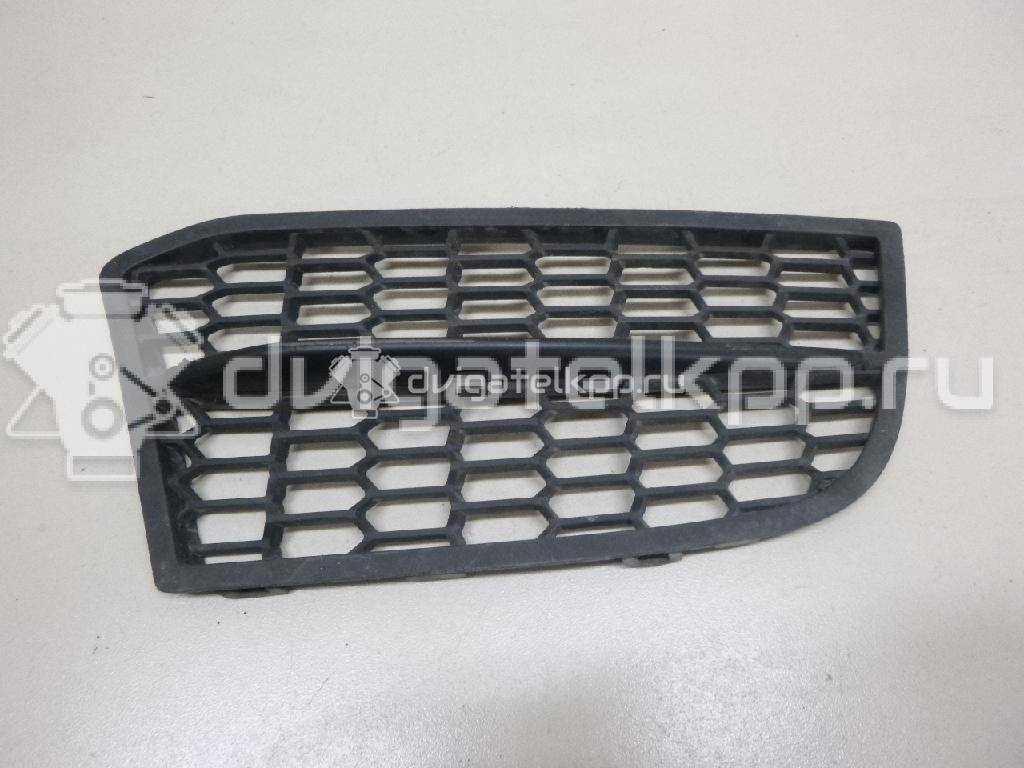 Фото Решетка в бампер правая  51118055134 для Bmw 5 {forloop.counter}}