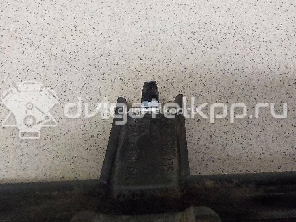 Фото Решетка в бампер центральная  51118223235 для Bmw 7 {forloop.counter}}