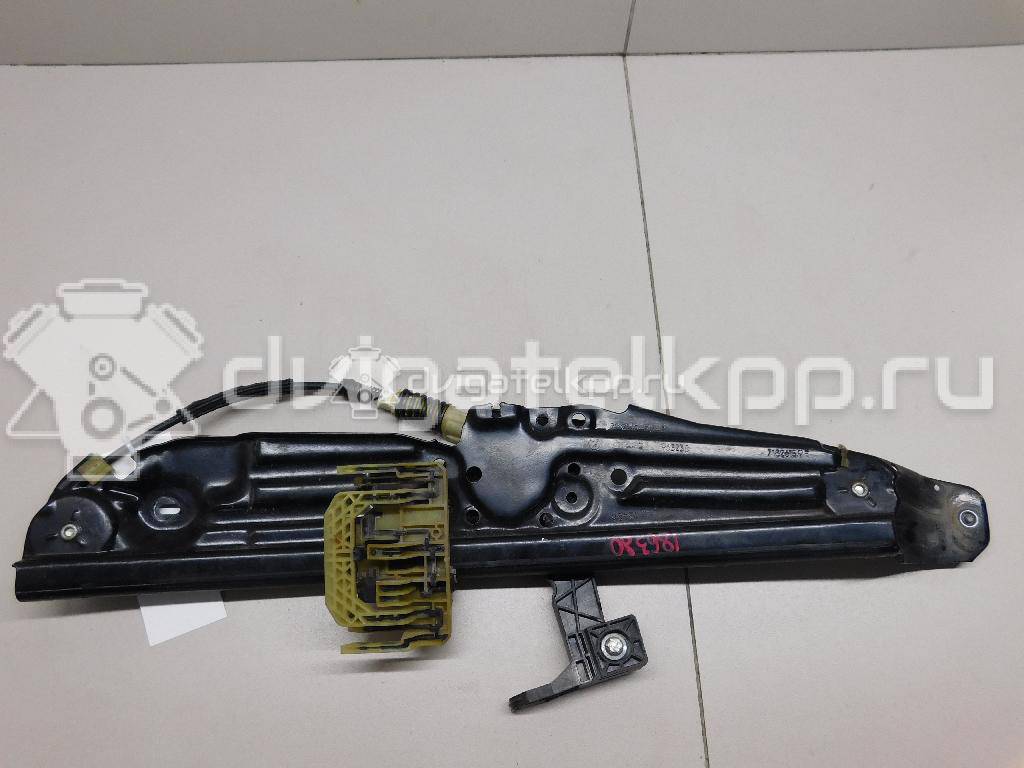 Фото Стеклоподъемник электр. задний левый  51357182615 для Bmw 7 {forloop.counter}}