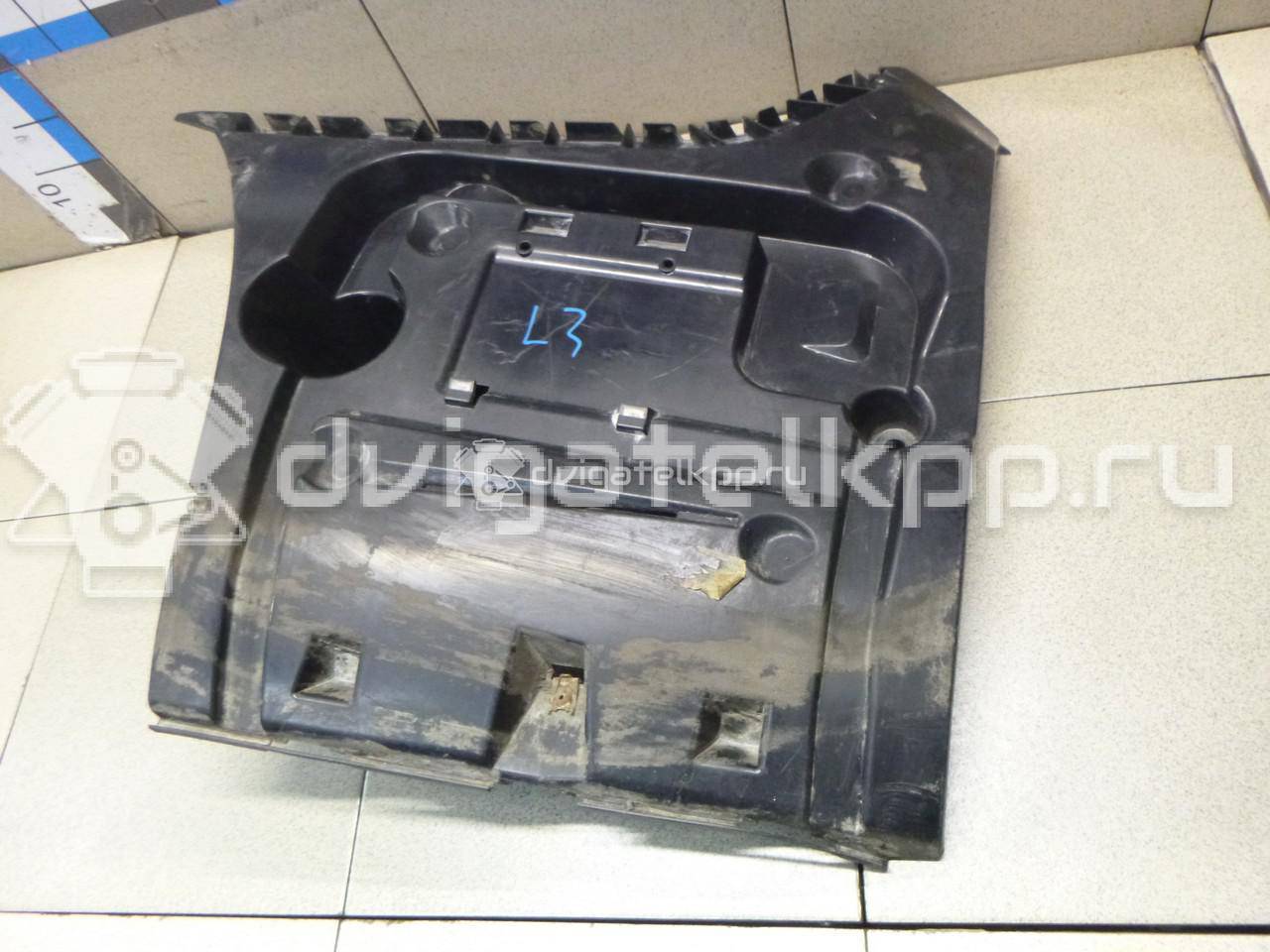 Фото Кронштейн заднего бампера левый  51127183885 для Bmw 7 {forloop.counter}}