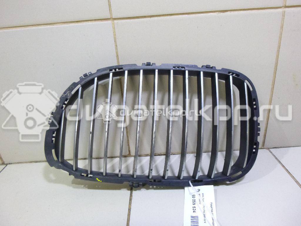 Фото Решетка радиатора левая  51117184151 для Bmw 7 {forloop.counter}}