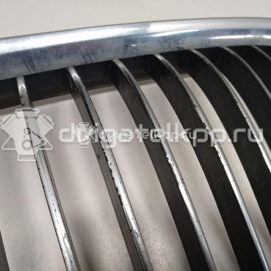 Фото Решетка радиатора левая  51117184151 для Bmw 7