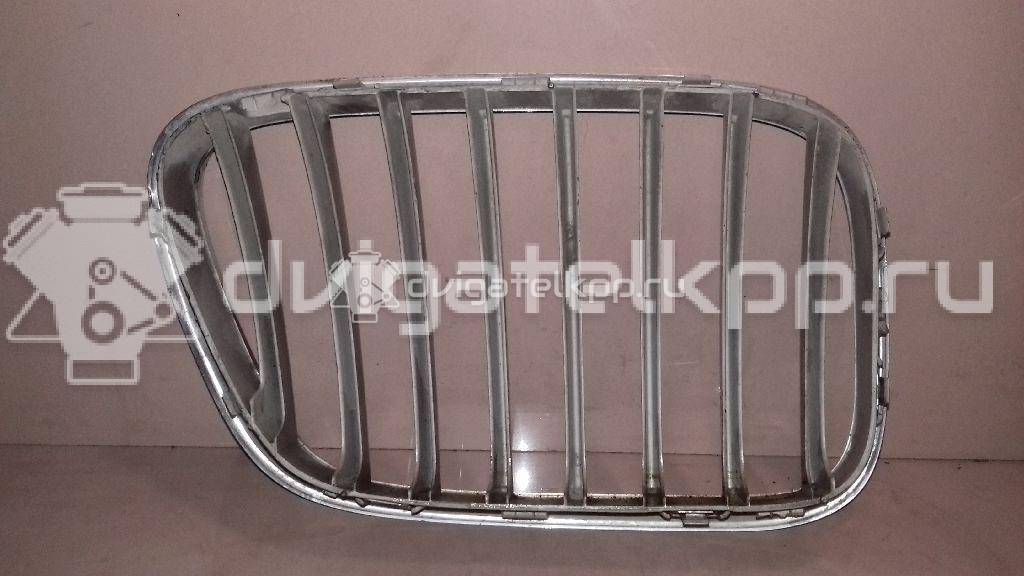 Фото Решетка радиатора левая  51138250051 для Bmw X5 {forloop.counter}}