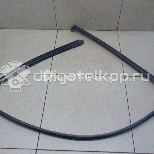 Фото Уплотнитель двери  51767208592 для bmw X5 E70