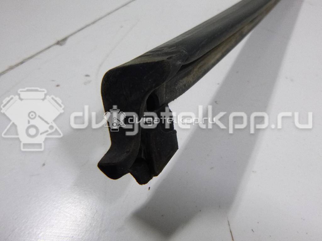 Фото Уплотнитель двери  51767208592 для bmw X5 E70 {forloop.counter}}