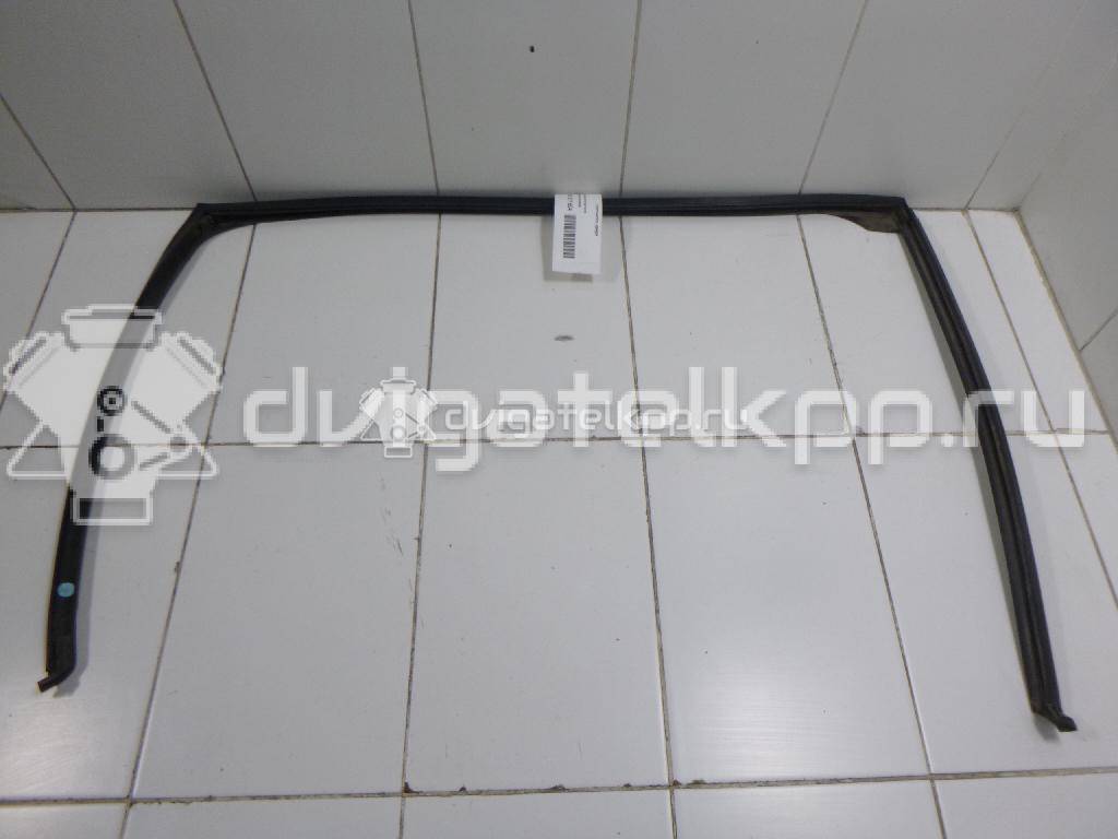 Фото Уплотнитель двери  51767208592 для bmw X5 E70 {forloop.counter}}
