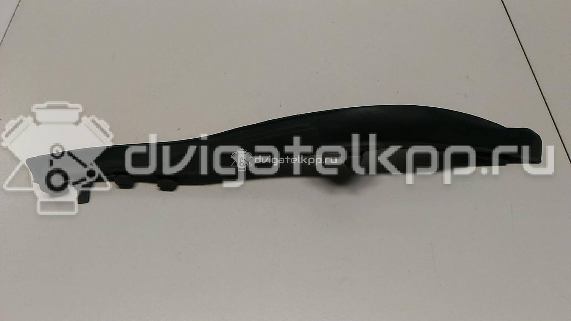 Фото Уплотнитель капота  51767185552 для bmw X5 E70 {forloop.counter}}