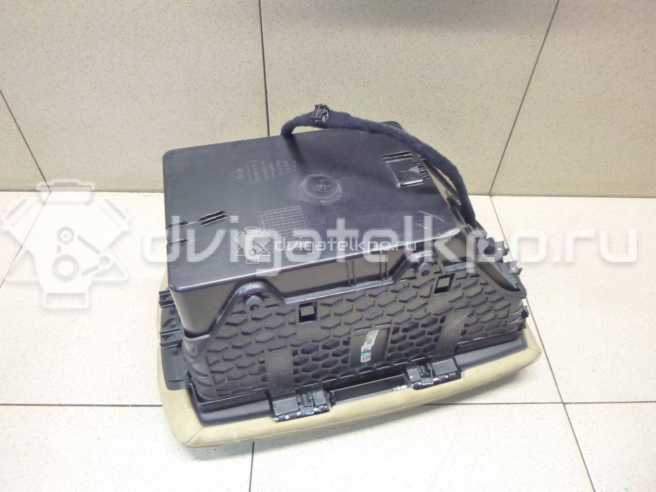 Фото Подлокотник  51166973463 для bmw X5 E70 {forloop.counter}}