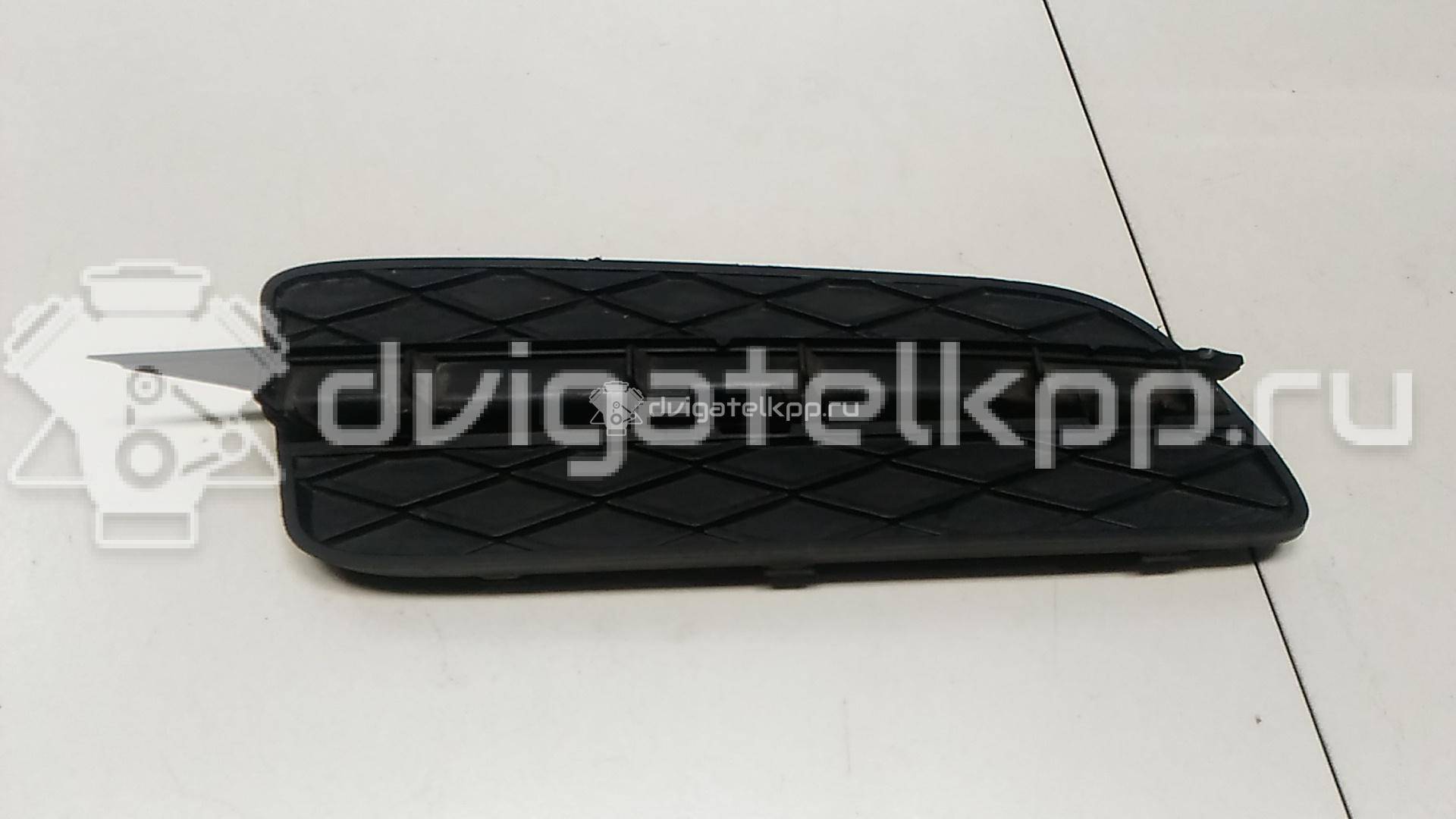 Фото Решетка в бампер правая  51117159594 для Bmw X5 {forloop.counter}}