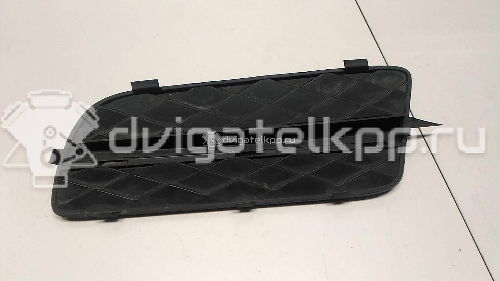 Фото Решетка в бампер правая  51117159594 для Bmw X5 {forloop.counter}}