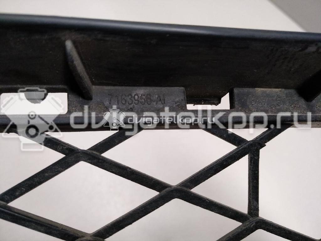 Фото Решетка в бампер центральная  51117163956 для Bmw X5 / X6 {forloop.counter}}