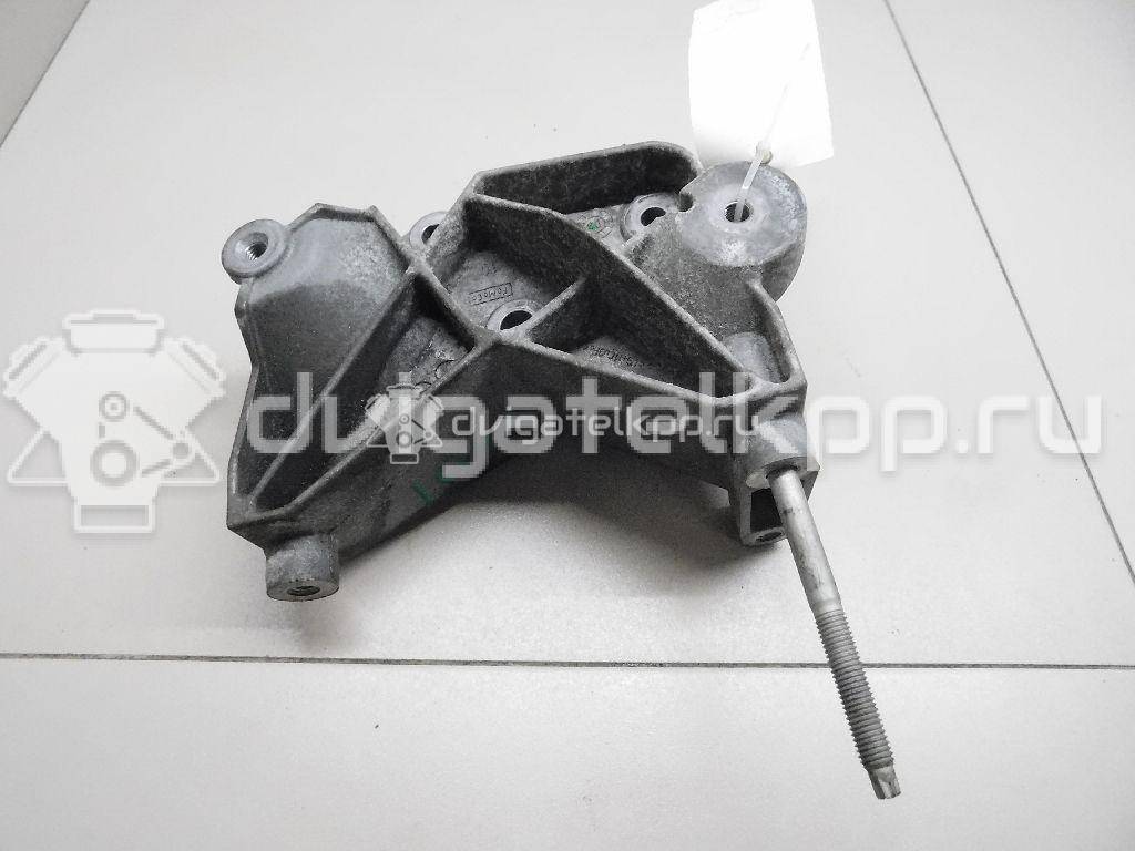 Фото Кронштейн генератора для двигателя F2 (12 V) для Ford Australia Telstar / Courier 91-117 л.с 12V 2.2 л бензин 1L5Z10A313BA {forloop.counter}}