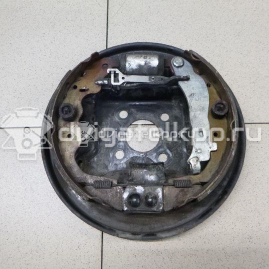 Фото Щит опорный задний  440208382R для vaz Lada Largus