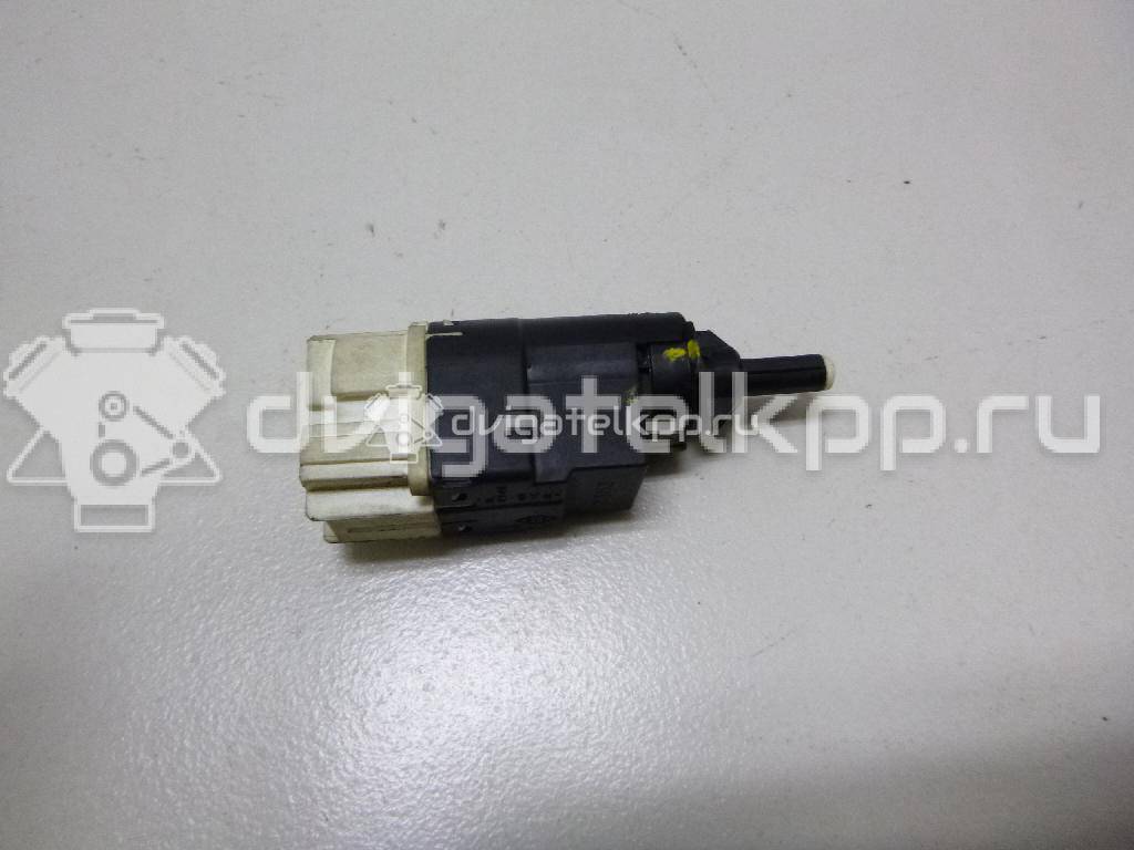 Фото Датчик включения стопсигнала  253206170r для vaz Lada Largus {forloop.counter}}