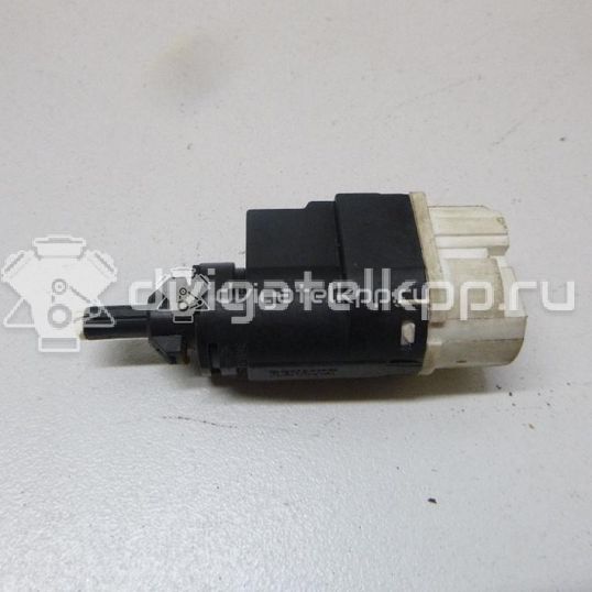 Фото Датчик включения стопсигнала  253206170R для vaz Lada Largus