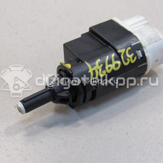 Фото Датчик включения стопсигнала  253206170R для vaz Lada Largus