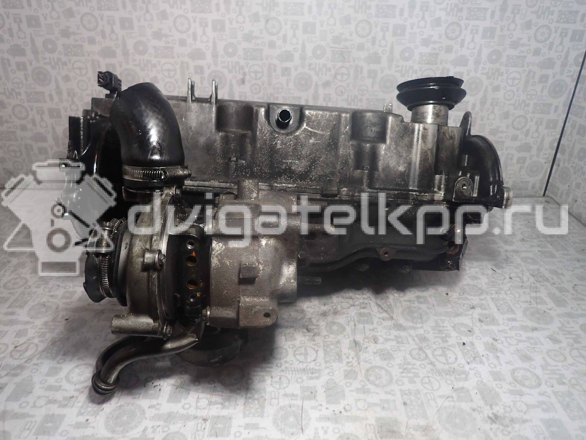 Фото Головка блока для двигателя RF7J для Mazda 6 / 5 / 3 110-143 л.с 16V 2.0 л Дизельное топливо {forloop.counter}}