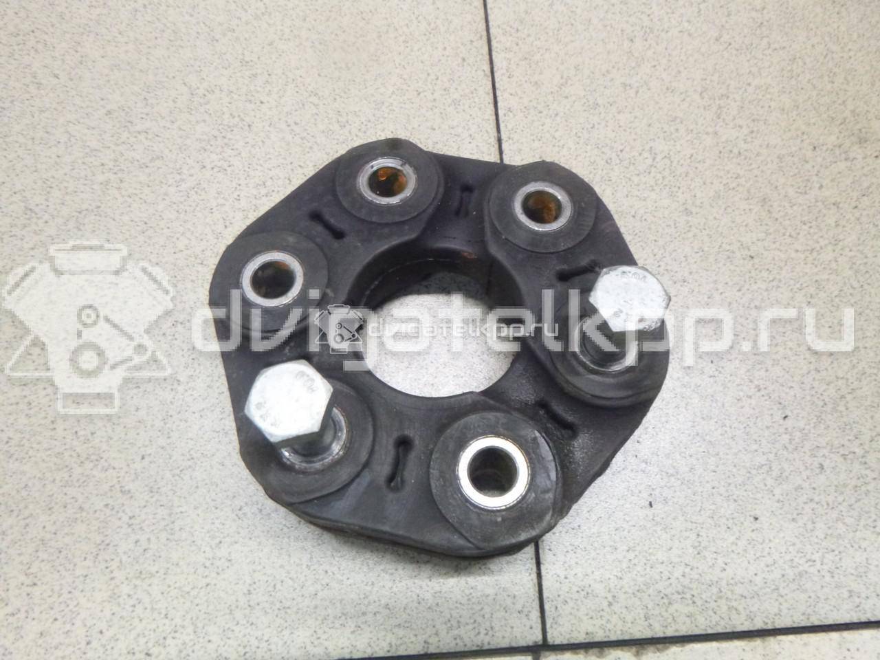 Фото Муфта эластичная карданн. вала  26117511454 для volvo 940 {forloop.counter}}