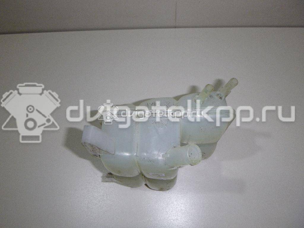 Фото Бачок расширительный  LF8B15350B для volvo C30 {forloop.counter}}