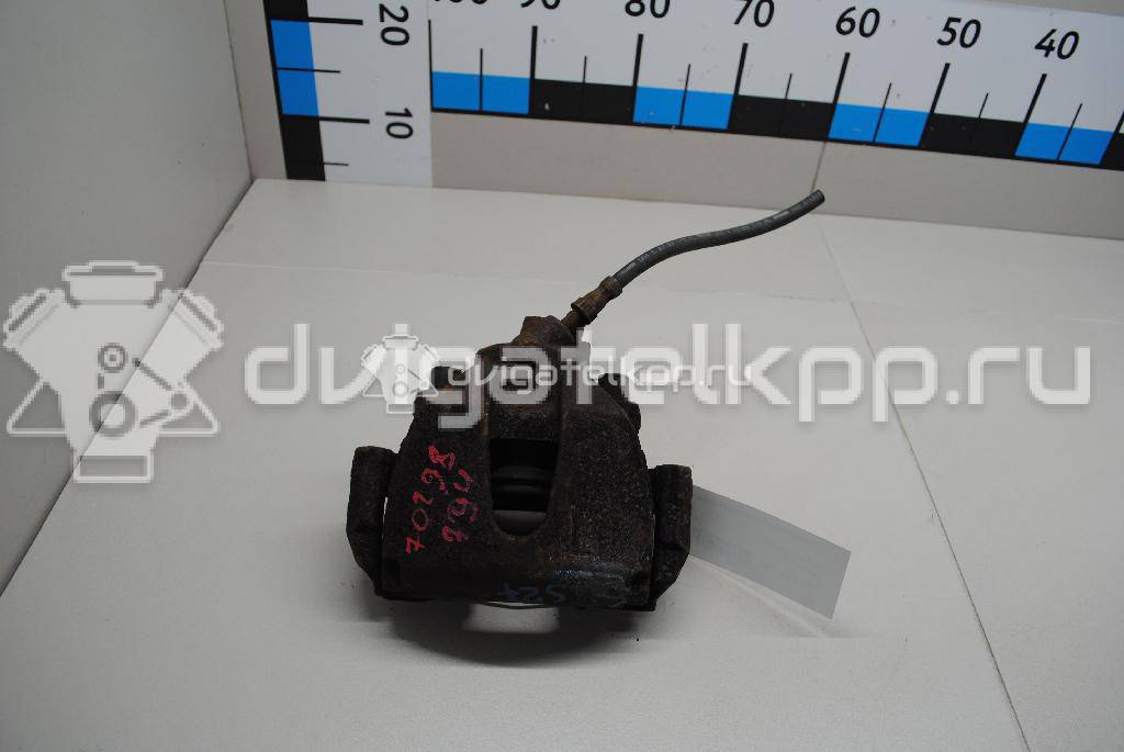Фото Суппорт тормозной передний левый  1682876 для volvo C30 {forloop.counter}}