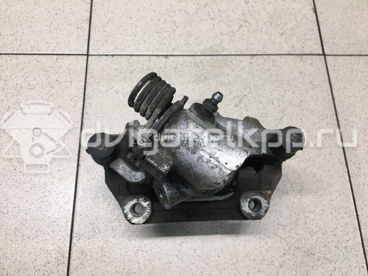 Фото Суппорт тормозной задний правый  36001766 для Volvo V50 Mw / C70 / C30 / S40 / V40 {forloop.counter}}