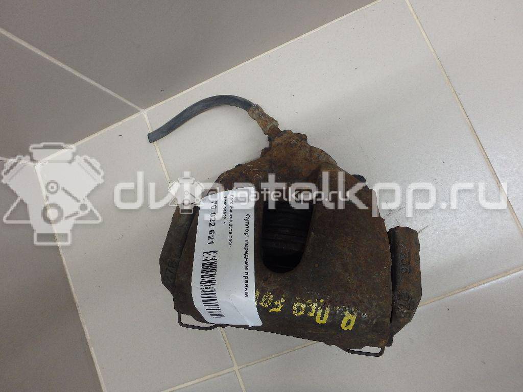Фото Суппорт тормозной передний правый  1682875 для volvo C30 {forloop.counter}}