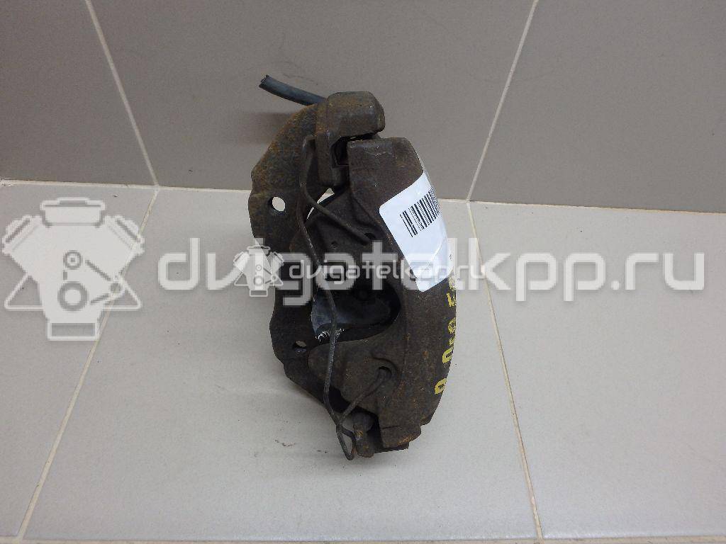 Фото Суппорт тормозной передний правый  1682875 для volvo C30 {forloop.counter}}