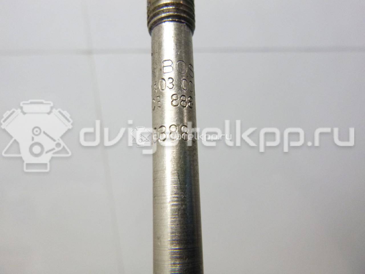 Фото Свеча накаливания  8653880 для Volvo V50 Mw / C70 / V70 / C30 / V60 {forloop.counter}}