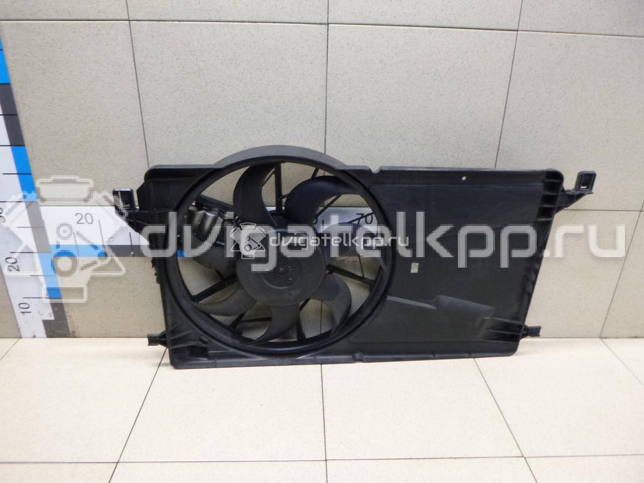 Фото Вентилятор радиатора  1530980 для volvo C30 {forloop.counter}}