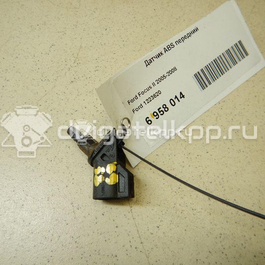 Фото Датчик ABS передний  1223620 для volvo C30