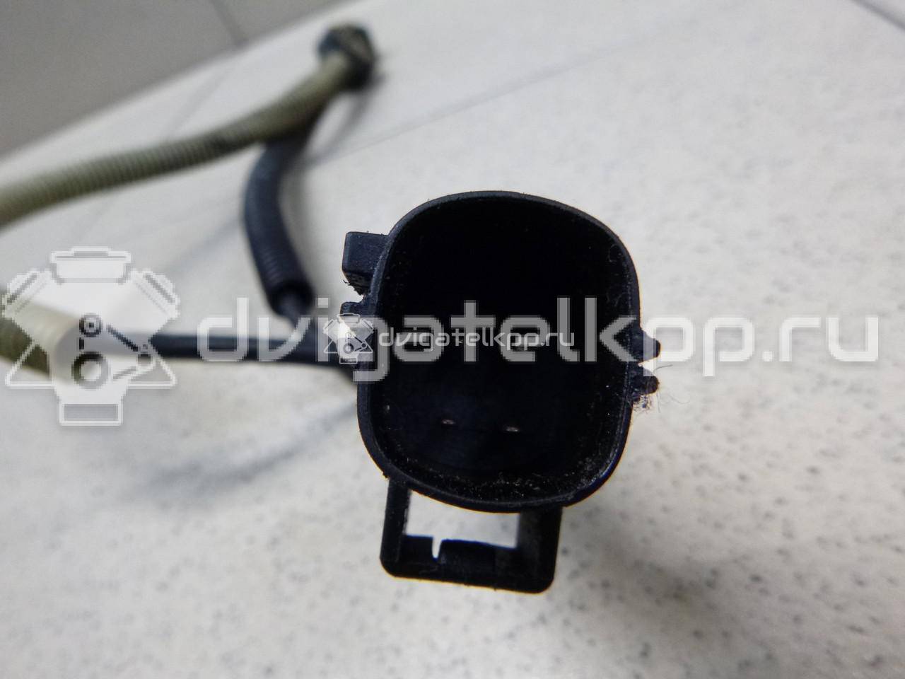 Фото Датчик детонации  8653171 для Volvo V50 Mw / C70 / V70 / C30 / V60 {forloop.counter}}