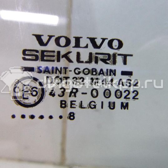 Фото Стекло двери передней правой  30802905 для Volvo V40 / S40