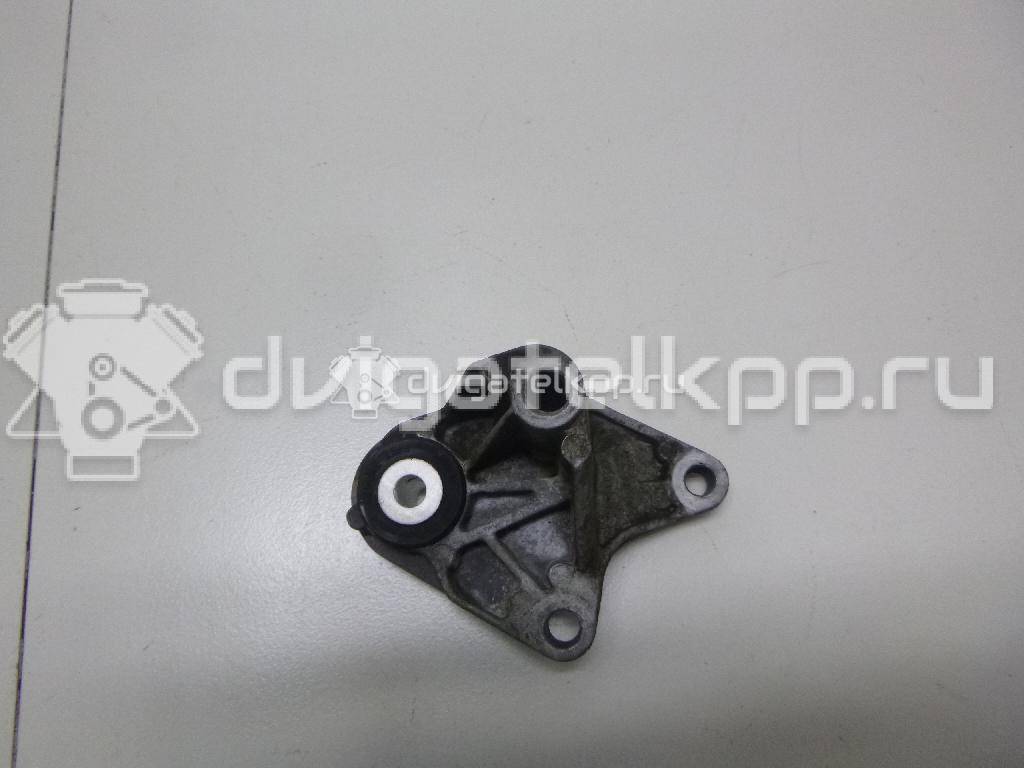 Фото Кронштейн КПП  1306901 для volvo S40 {forloop.counter}}