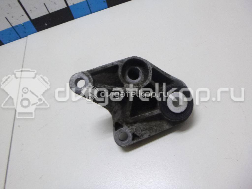 Фото Кронштейн КПП  1306901 для volvo S40 {forloop.counter}}