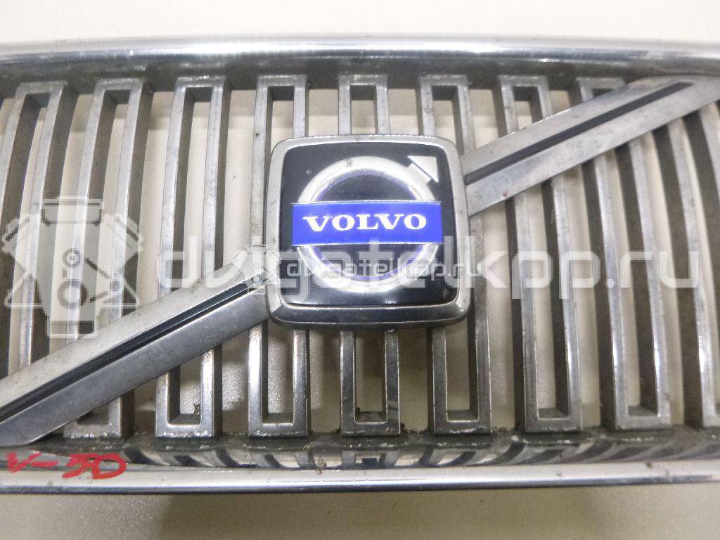 Фото Решетка радиатора  8678680 для Volvo V50 Mw / S40 {forloop.counter}}