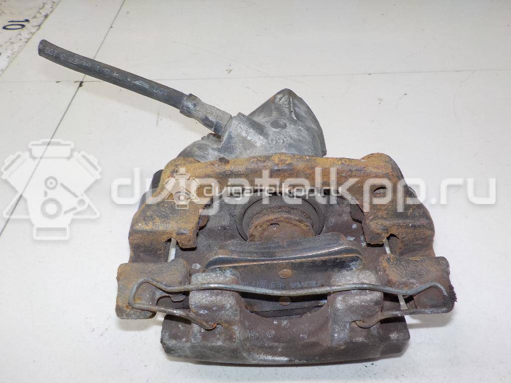 Фото Суппорт тормозной задний правый  2080513 для volvo S40 {forloop.counter}}