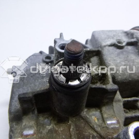 Фото Моторчик стеклоочистителя передний  1397220668 для volvo S40