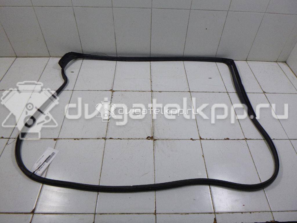 Фото Уплотнитель двери  8663778 для volvo S60 {forloop.counter}}