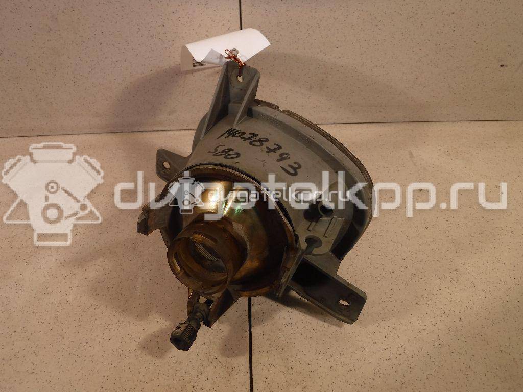 Фото Фара противотуманная правая  8620225 для Volvo S80 {forloop.counter}}