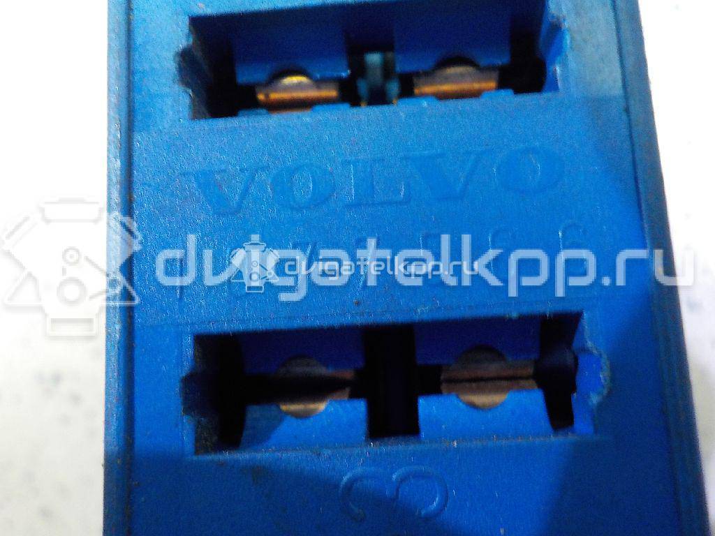 Фото Блок предохранителей  1077566 для volvo TRUCK FH {forloop.counter}}