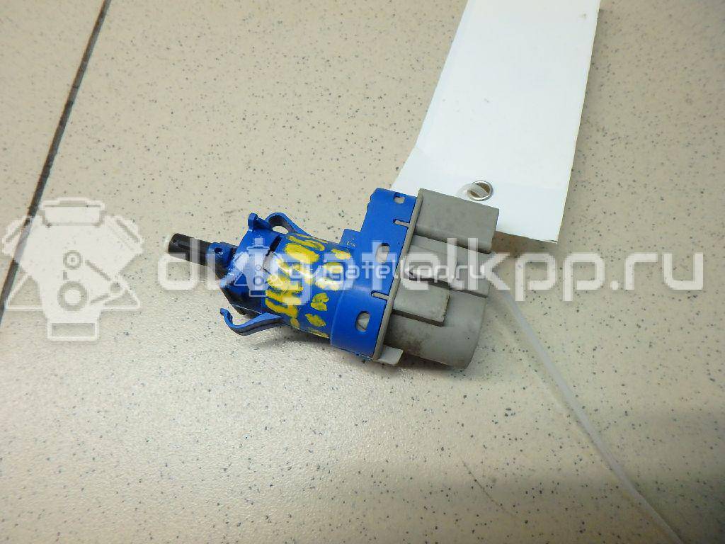 Фото Датчик включения стопсигнала  4838697 для volvo V40/V40 Cross Country {forloop.counter}}