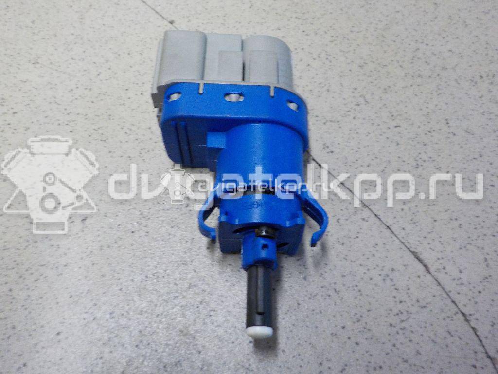 Фото Датчик включения стопсигнала  4838697 для volvo V40/V40 Cross Country {forloop.counter}}