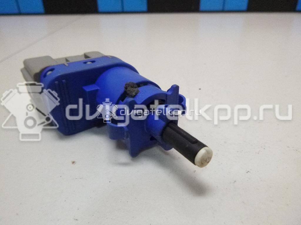 Фото Датчик включения стопсигнала  4838697 для volvo V40/V40 Cross Country {forloop.counter}}